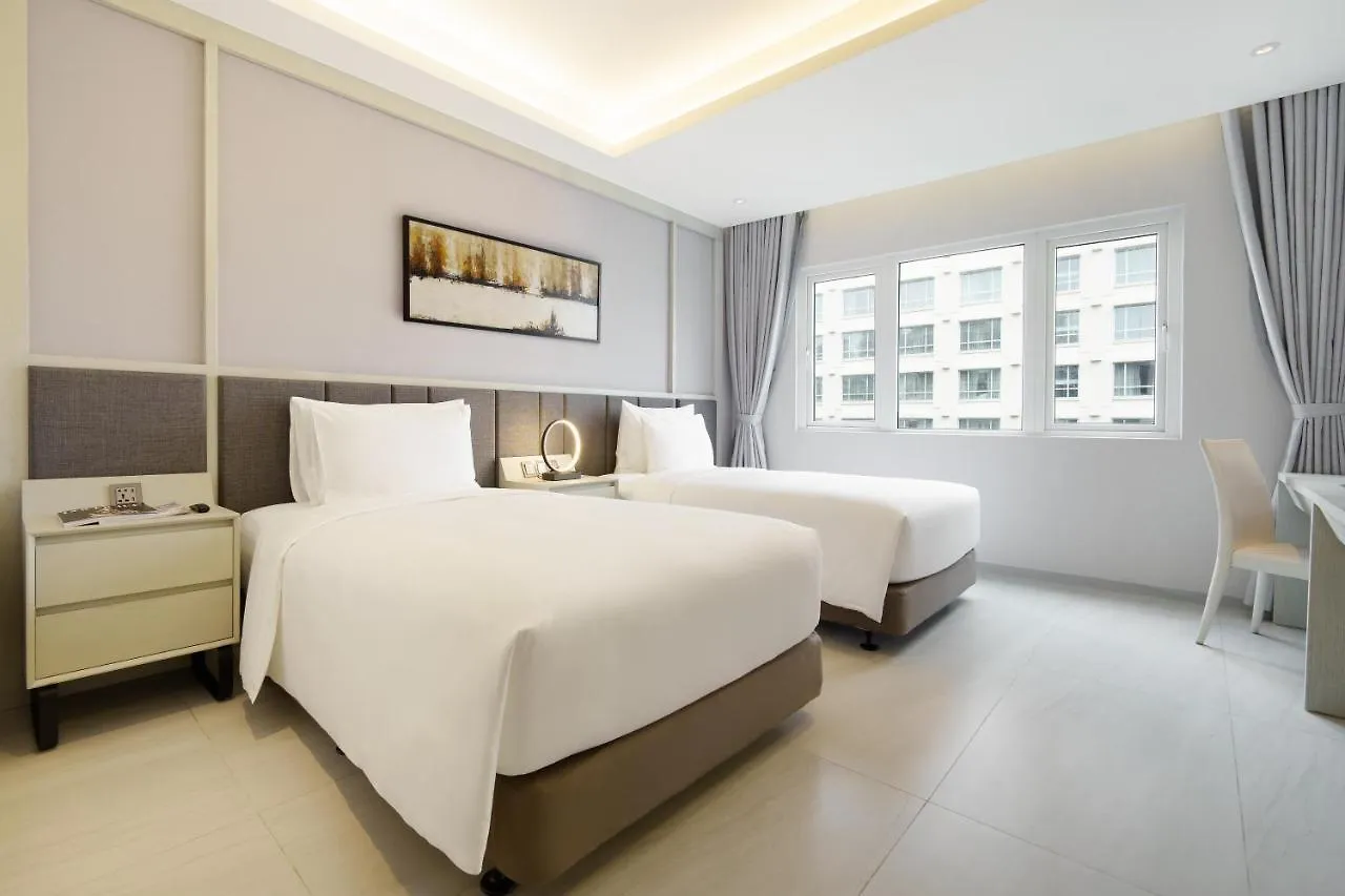 M City Hotel Saigon Ho Chi Minh City 4*,